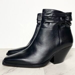 Vince Camuto Nerlinji Black Leather Bootie 7M